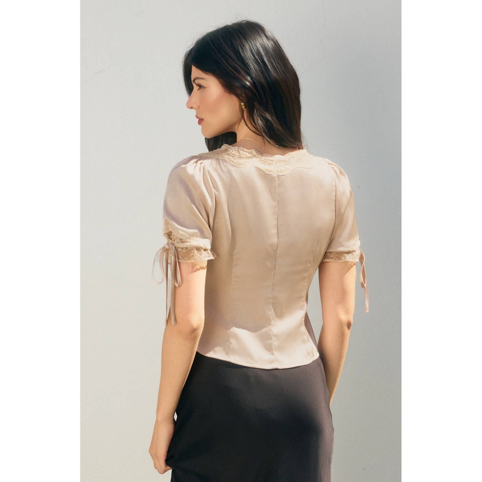 Going Out Lace Tied Short Sleeve Blouse