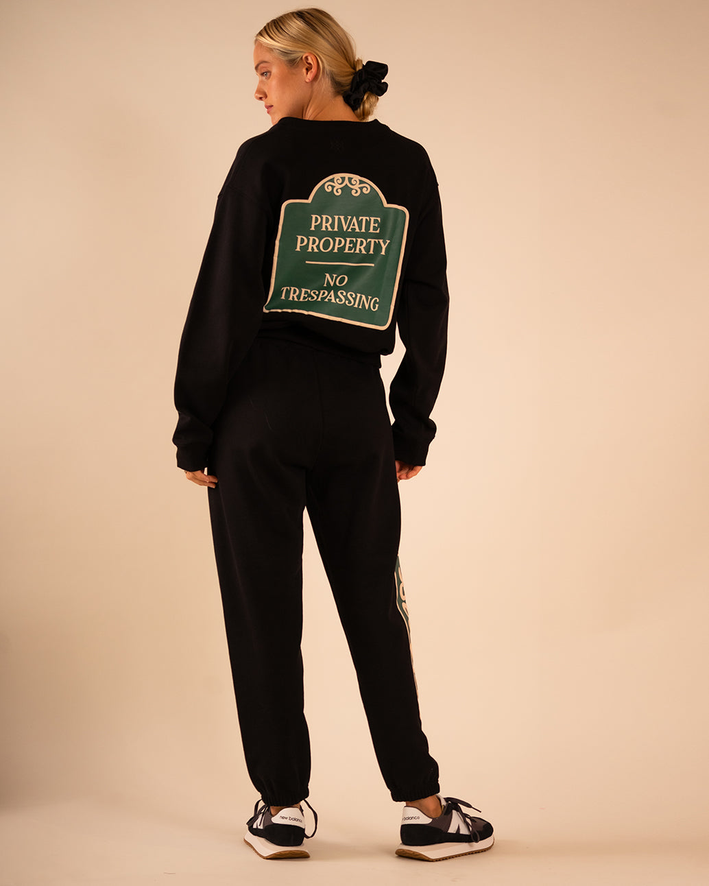 90’s Baggy Crewneck BelAir Black