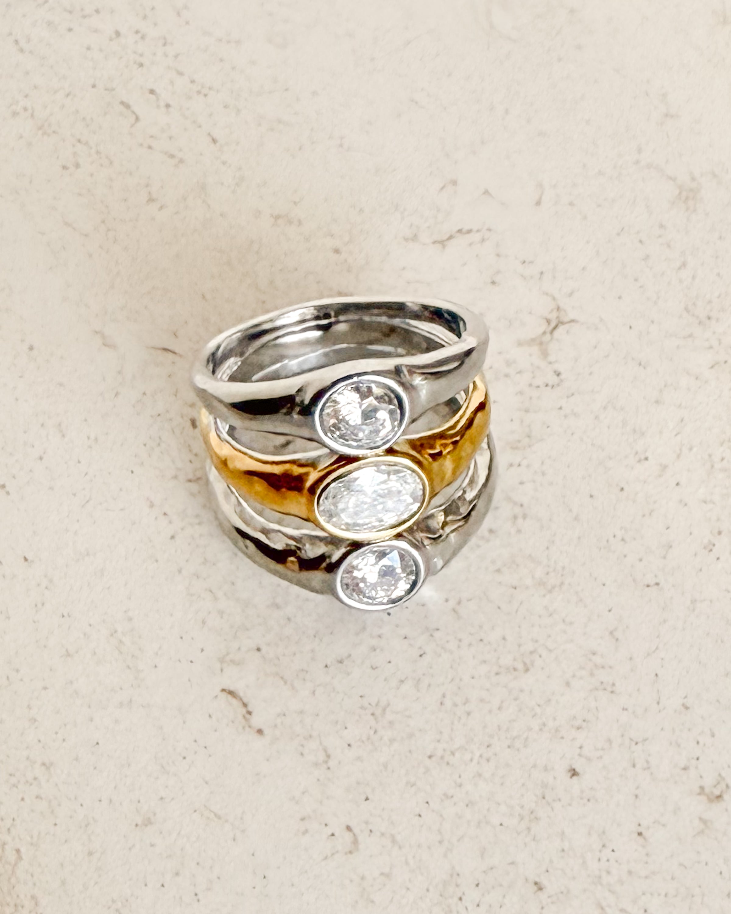 Bicolor Kendall ring