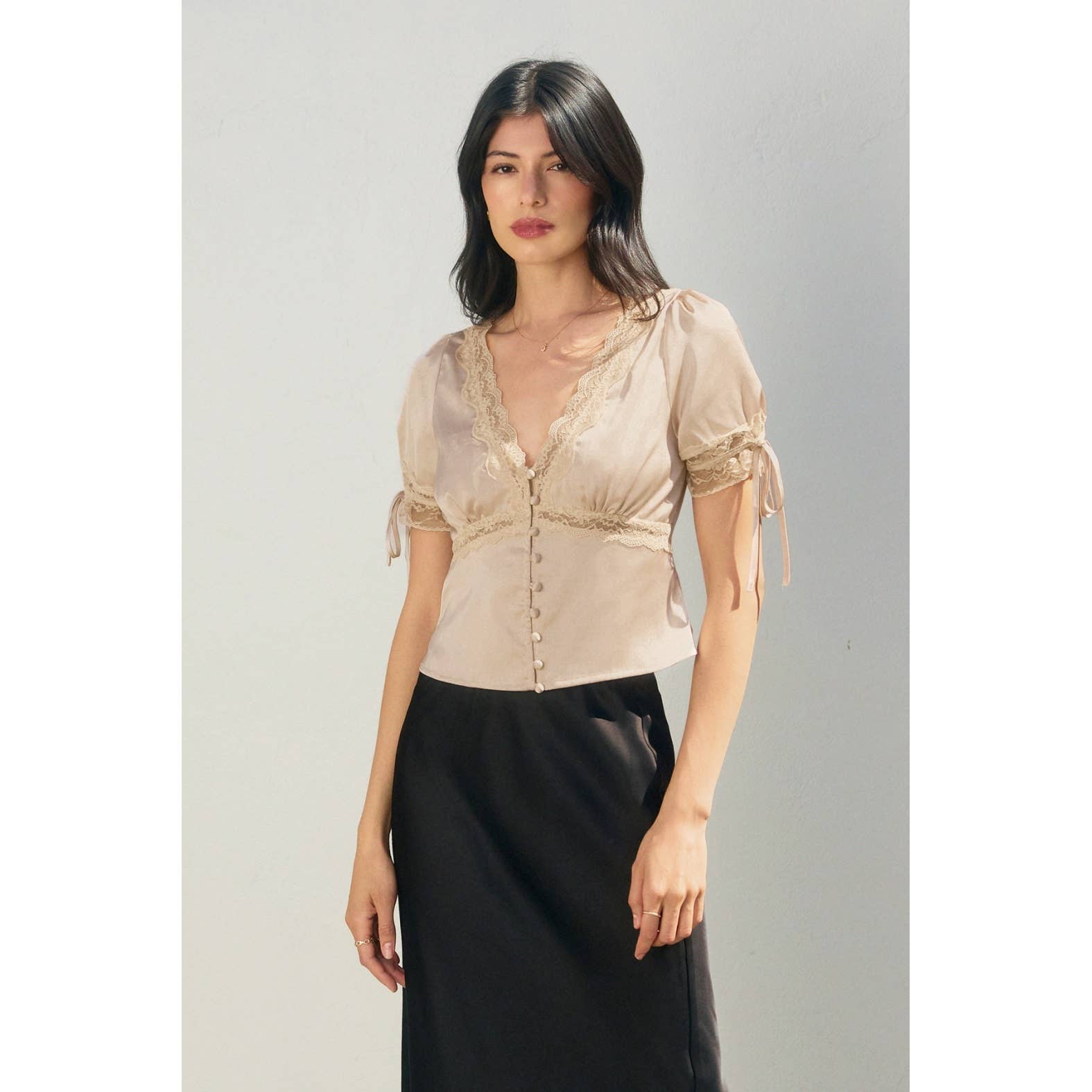 Going Out Lace Tied Short Sleeve Blouse